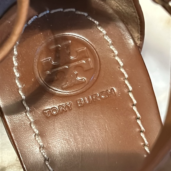 Tory Burch Women’s Phoebe Flat Thong Tumbled Leather in Royal Tan Size 7.5‎ - Picture 11 of 14